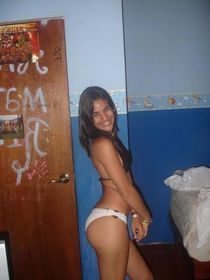 Brunette teen in anal